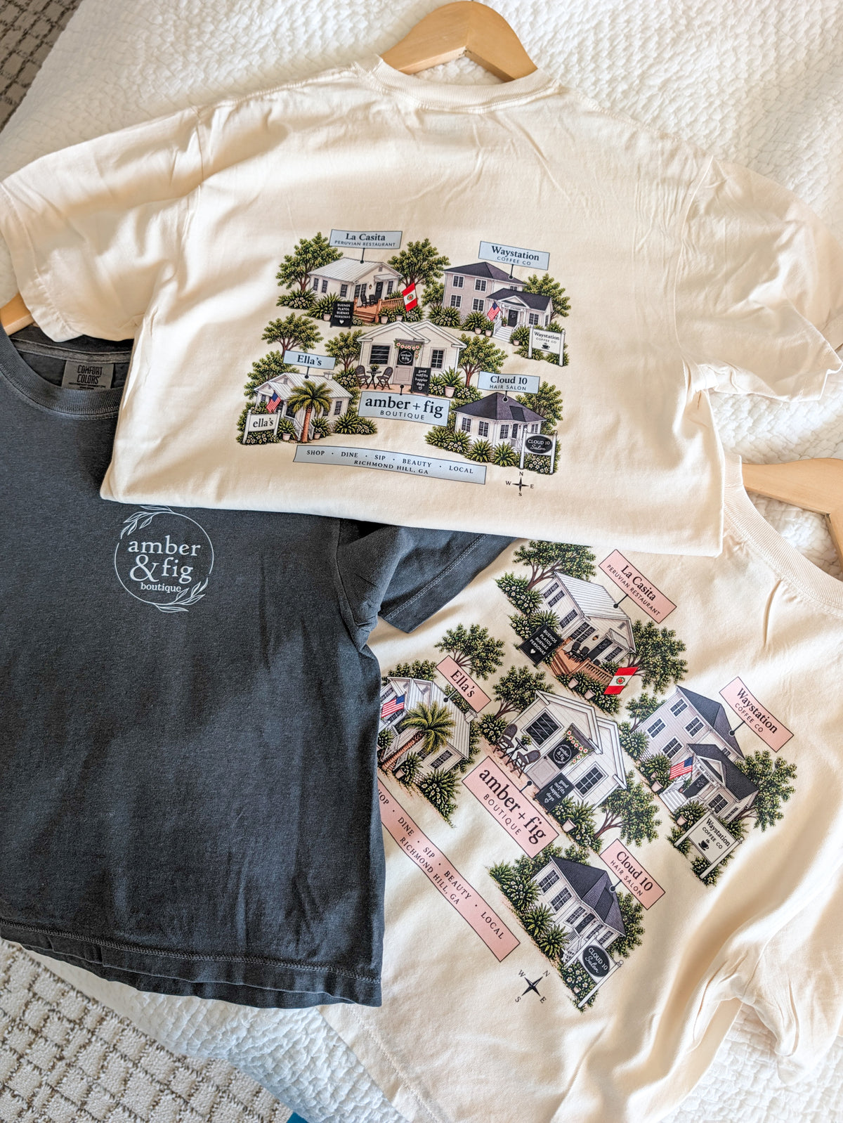 Richmond Hill Shop Small Unisex Comfort Color Tee with Blue