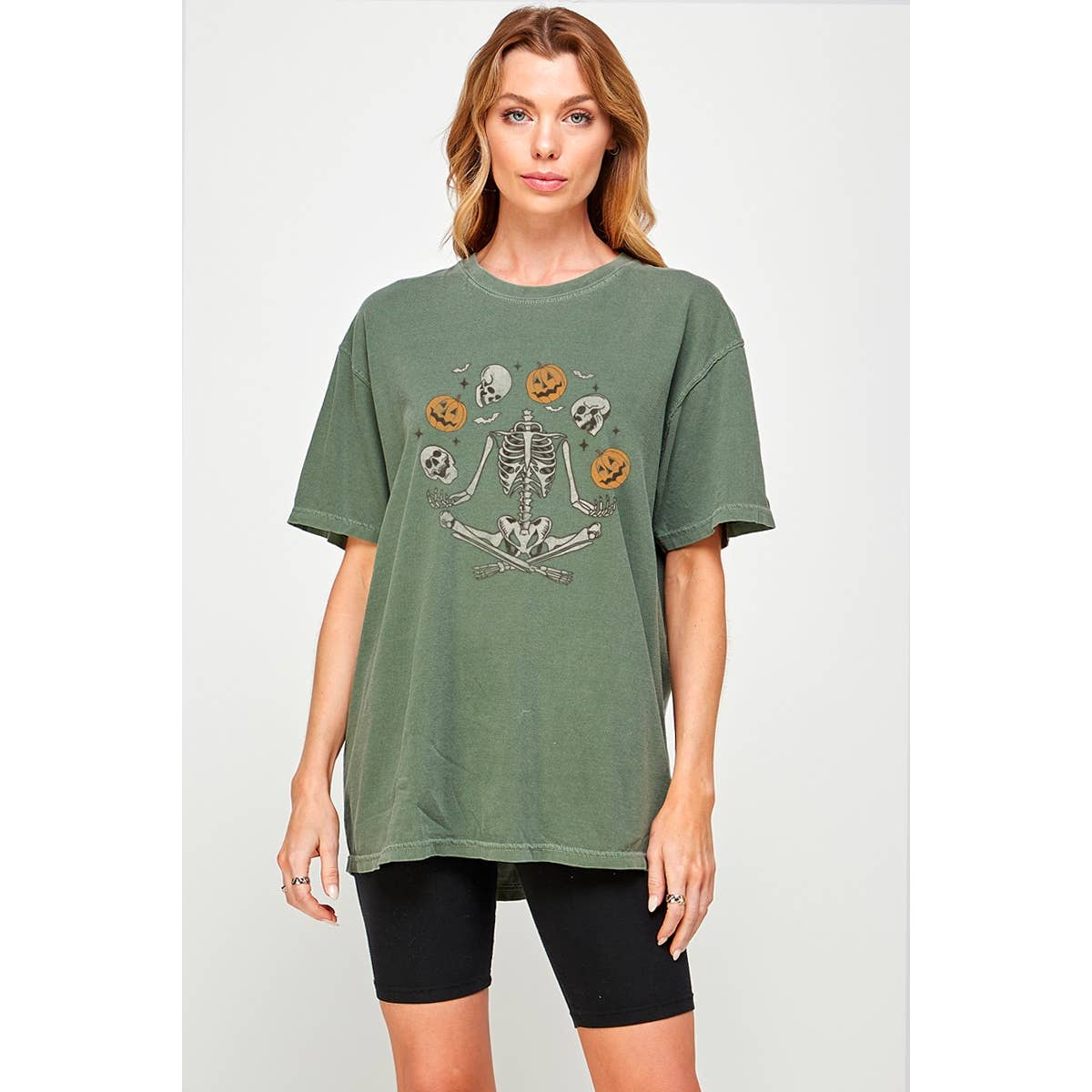 Skelton Halloween Vintage Graphic Oversized Tee