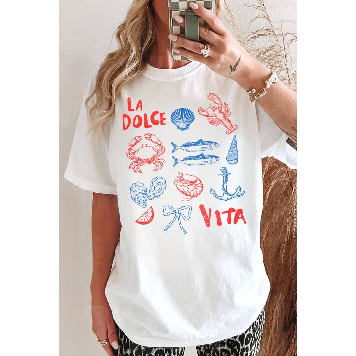 “La Dolce Vita” Mineral Graphic Tee